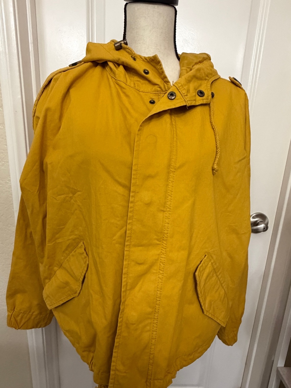 Forever 21 Women’s  Mustard Yellow Hooded Jacket - Medium